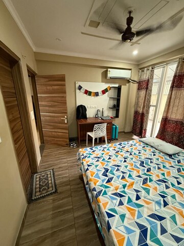 Bedroom in 2 BHK Builder Floor at Sector 56 – for Rent