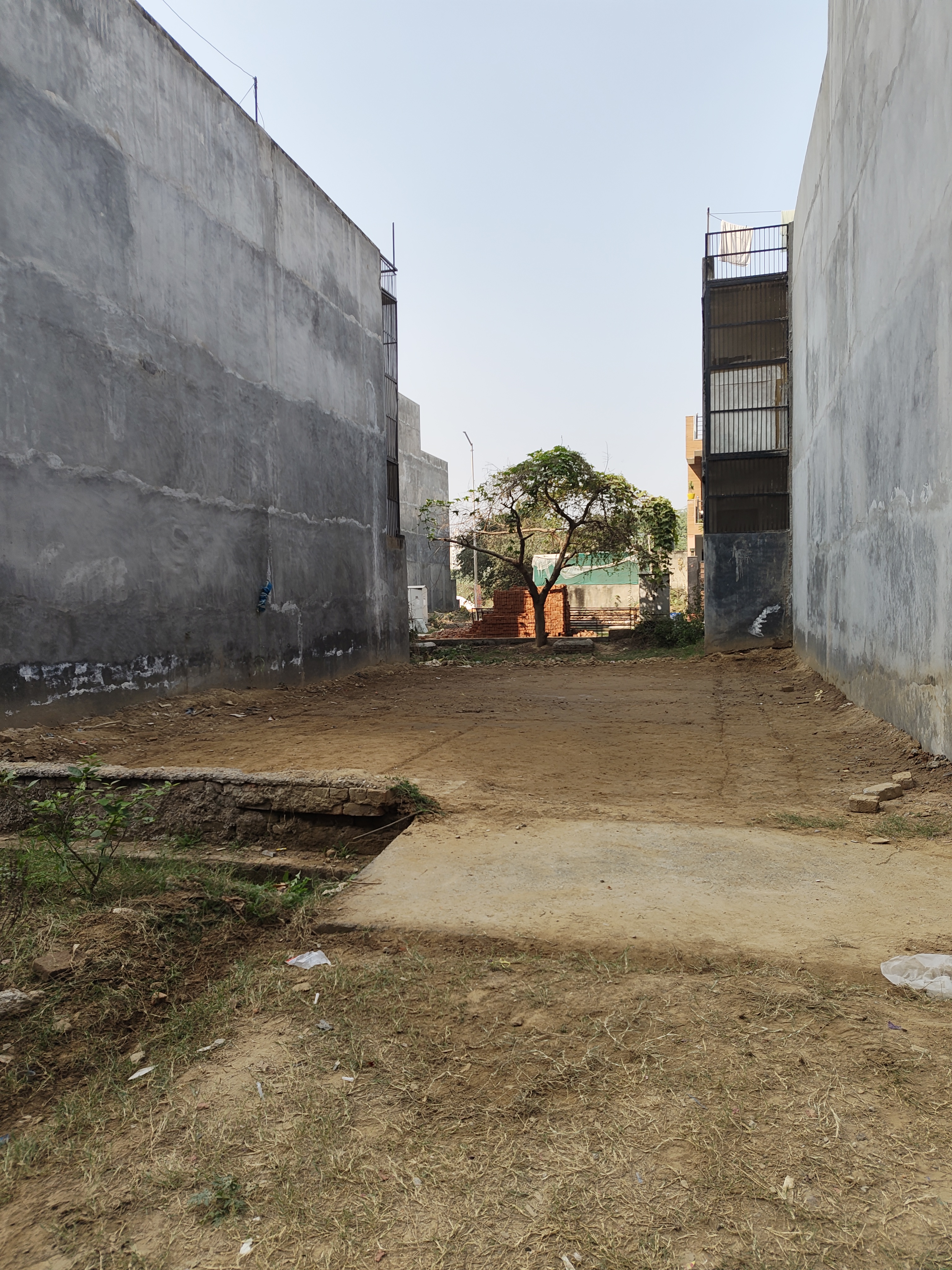 Plot For Sale in Sector 36 Greater Noida