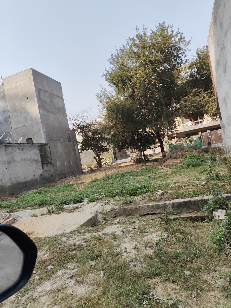 undefined, sector 36 greater noida  90 Sq.Mt. Plot In Sector 36 Greater Noida Greater Noida 9597667