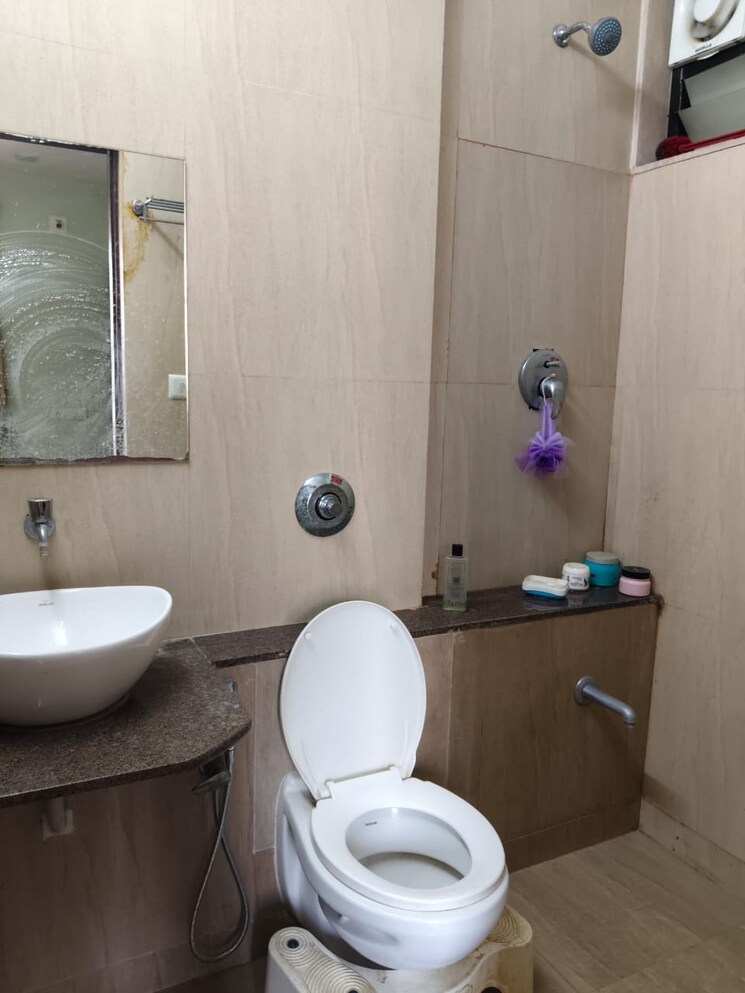 Bathroom, shilaj 3 Bedroom 1800 Sq.Ft. Apartment In Shilaj Ahmedabad 9597736