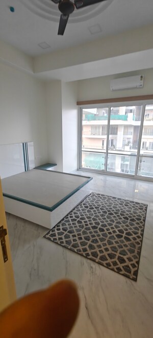 Bedroom in 3 BHK Apartment at Lower Parel – for Rent