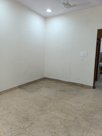 Room in 2 BHK Apartment at Ip Extension – for Rent