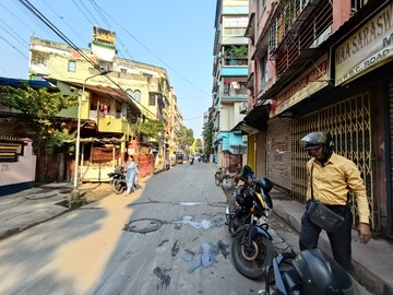  Shop – Exterior View View at Dum Dum Cantt - for Sale