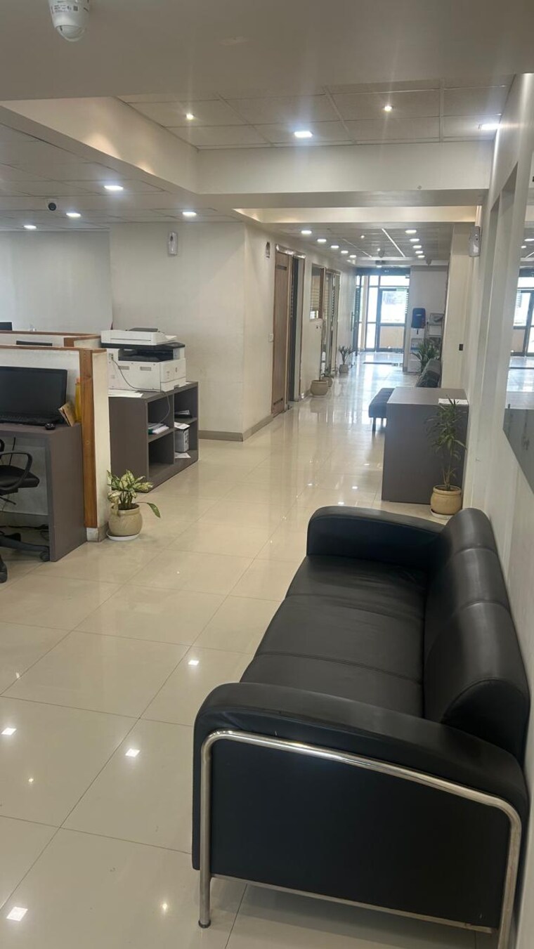 Living Room, vaishali nagar Commercial Office Space 3300 Sq.Ft. In Vaishali Nagar Jaipur 9597780