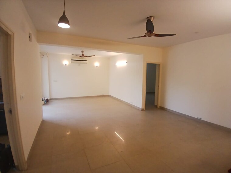 undefined, emaar-emerald-floors-premier 4 Bedroom 1975 Sq.Ft. Apartment In Sector 65 Gurgaon 9597824