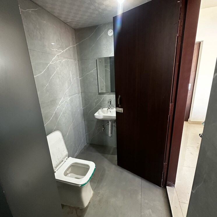 Bathroom, sector 52 1 Bedroom 540 Sq.Ft. Builder Floor In Sector 52 Gurgaon 9597851