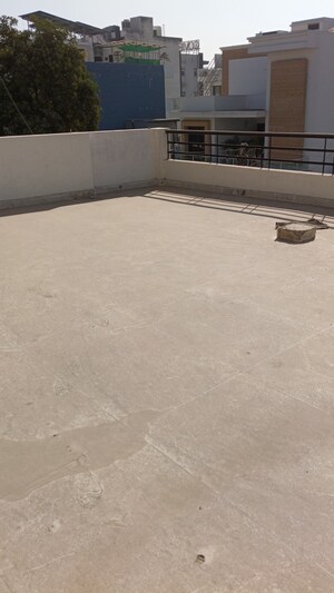 Parking in 2 BHK Builder Floor at Sector 46 – for Rent