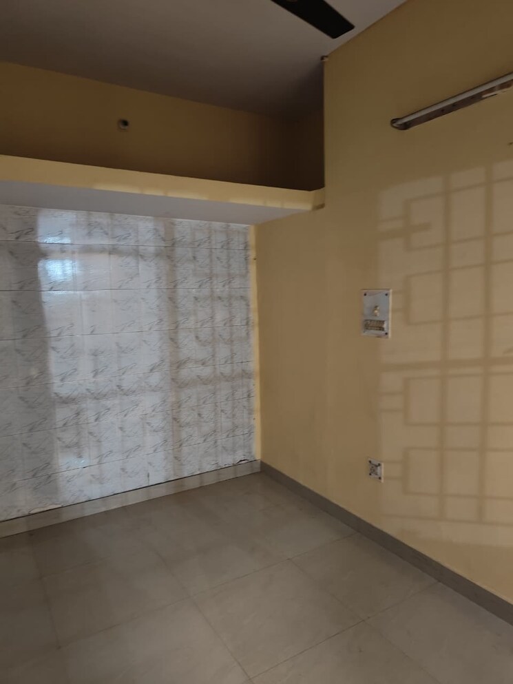 Room, rwa-apartments-sector-26 2 Bedroom 1680 Sq.Ft. Independent House In Sector 26 Noida 9597905