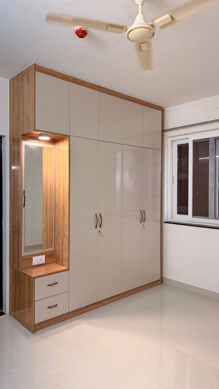 Room, pashmina-waterfront 3 Bedroom 1857 Sq.Ft. Apartment In Old Madras Road Bangalore 9597886