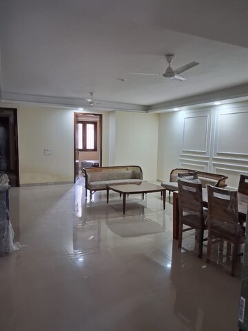 Living Room in 3 BHK Builder Floor at Sector 45 – for Rent