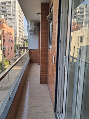 Balcony in 3 BHK Builder Floor at Sector 45 – for Rent