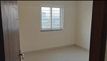Room in 2 BHK Apartment at My Home Sayuk, Tellapur – for Sale