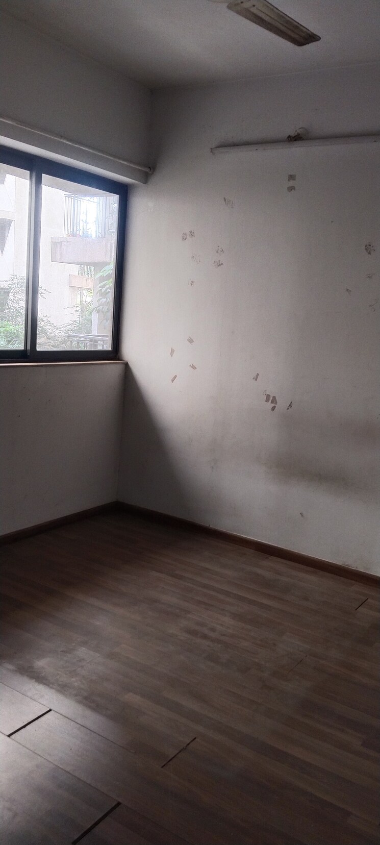 Room, lodha-lakeshore-greens 1.5 Bedroom 540 Sq.Ft. Apartment In Dombivli East Thane 9597938