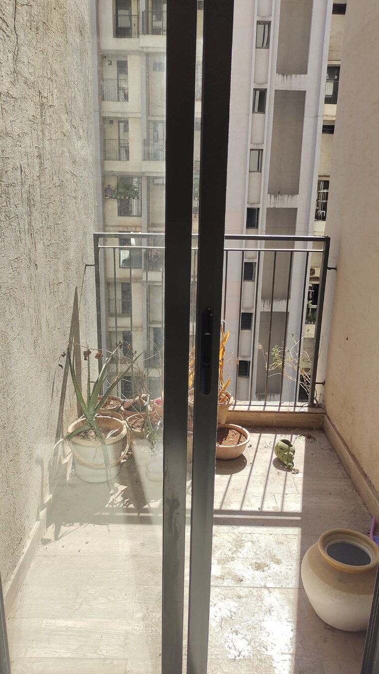 undefined, lodha-palava-city-lakeshore-greens 1.5 Bedroom 545 Sq.Ft. Apartment In Dombivli East Thane 9598012