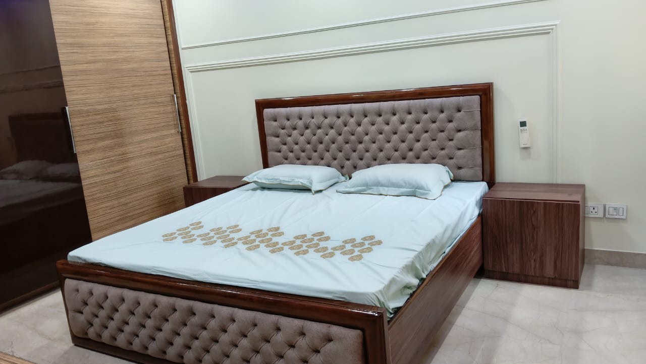 3 BHK + Servant Room 1845 Sq.Ft. Apartment in DLF New Town Heights II