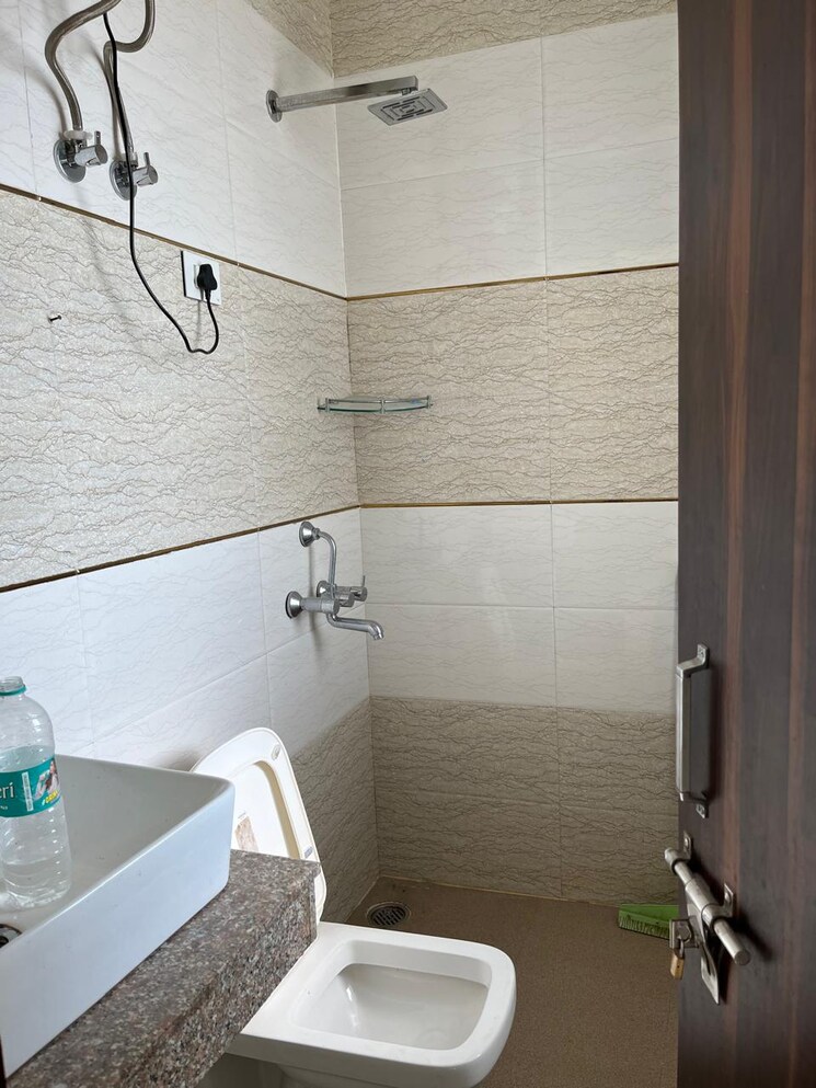 Bathroom, sector 67 2 Bedroom 1300 Sq.Ft. Builder Floor In Sector 67 Gurgaon 9598110
