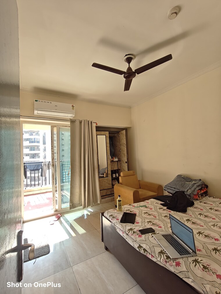 Room, gaur-city-2-14th-avenue 3 Bedroom 719 Sq.Ft. Apartment In Sector 16c Greater Noida Greater Noida 9598148