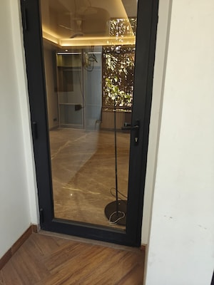  3 BHK Builder Floor at Shivalik Colony – for Rent