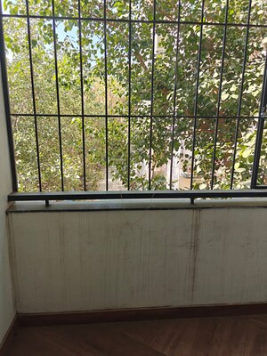Balcony in 3 BHK Builder Floor at Shivalik Colony – for Rent