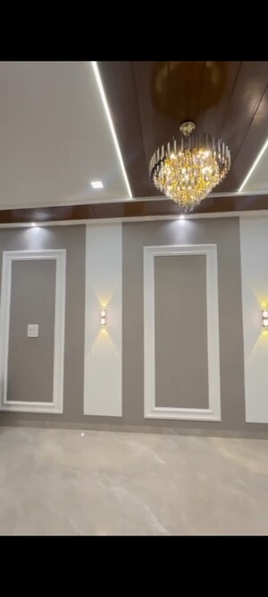 Room in 4 BHK Independent House at Sunny Enclave – for Sale