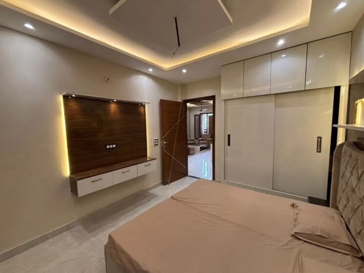 Master Bedroom, sector 123 3 Bedroom 107 Sq.Yd. Independent House In Sector 123 Mohali 9598201