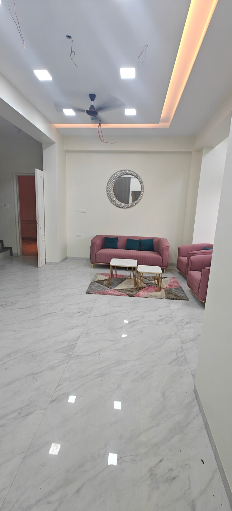 Living Room, neel-ganga-apartments 1 Bedroom 526 Sq.Ft. Apartment In Lower Parel Mumbai 9598163