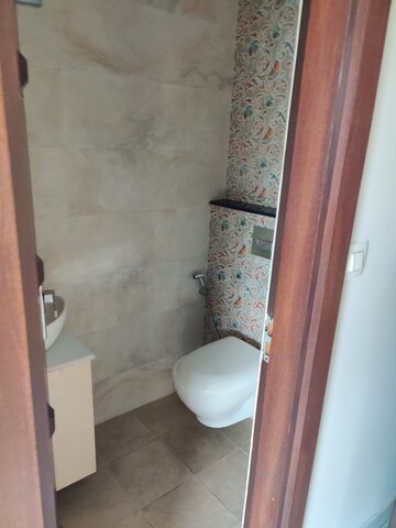 Furnished Amenities in 3 BHK Apartment at Sector 22 Dwarka – for Rent