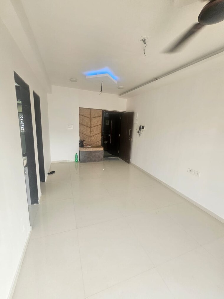 Room, mayfair-the-view 1 Bedroom 450 Sq.Ft. Apartment In Vikhroli West Mumbai 9598224