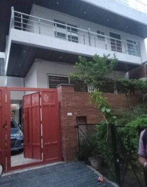 1 BHK Villa – Exterior View View at Aliganj - for Rent