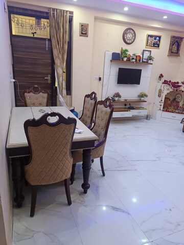 3 BHK Builder Floor For Sale in Naveen Park