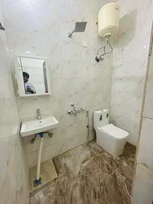 Bathroom in 1 BHK Builder Floor at Palam Vyapar Kendra, Palam Vihar – for Rent