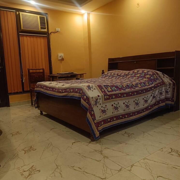 Bedroom, saket 3 Bedroom 1500 Sq.Ft. Builder Floor In Saket Delhi 9598583