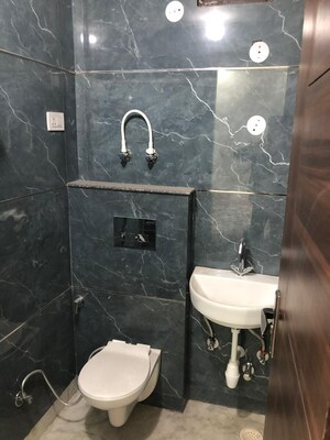 Bathroom in 2.5 BHK Builder Floor at Uttam Nagar – for Rent