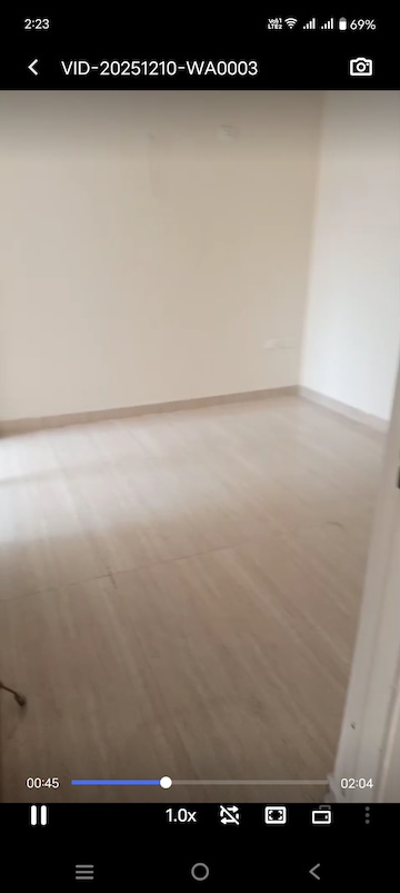 Room in 4 BHK Apartment at JKG Palm Resort, Raj Nagar Extension – for Sale