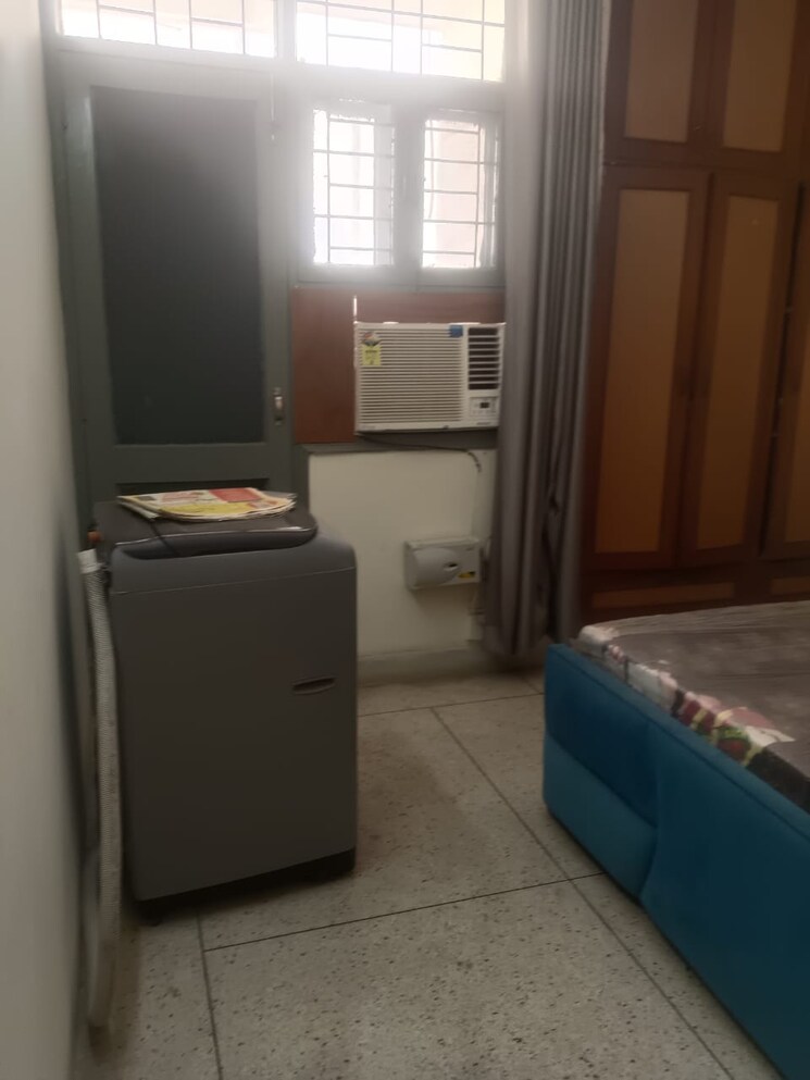 Bedroom, unitech-south-city-ii 3 Bedroom 1700 Sq.Ft. Builder Floor In Sector 50 Gurgaon 9597979