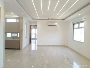 3 BHK Builder Floor For Rent in Saket