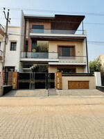 4 BHK 200 Sq.Yd. Independent House in Rejoice Land Group 