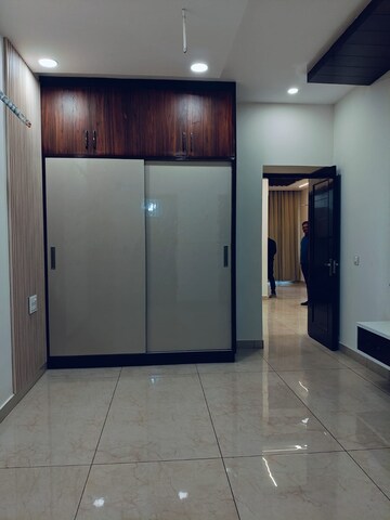 Room in 3 BHK Independent House at GMADA Eco City, North Mullanpur – for Rent