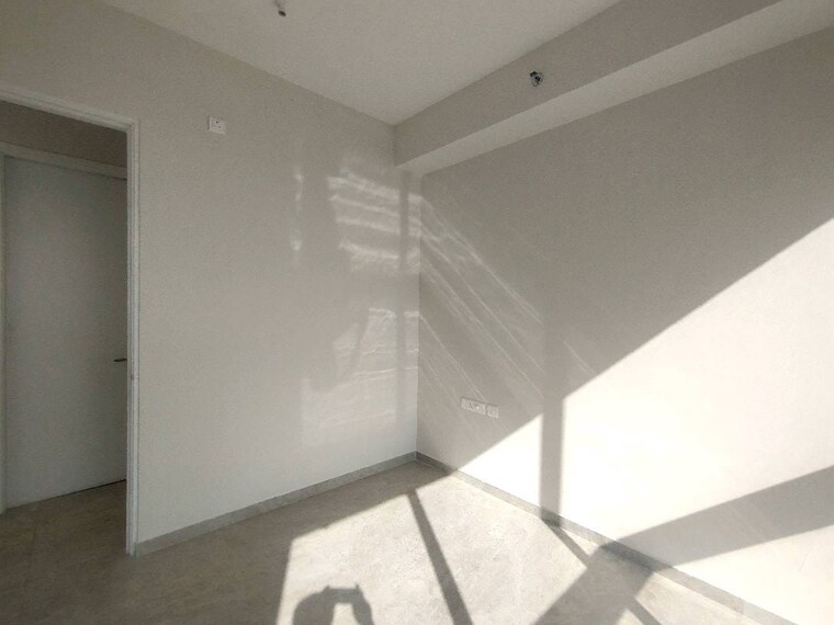 Room, tata-serein 3 Bedroom 1280 Sq.Ft. Apartment In Pokhran Road No Two Thane 9598700