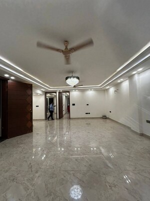 Living Room in 4 BHK Builder Floor at Saket – for Rent