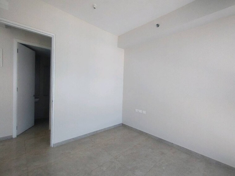 Room, tata-serein 2 Bedroom 736 Sq.Ft. Apartment In Pokhran Road No Two Thane 9598752