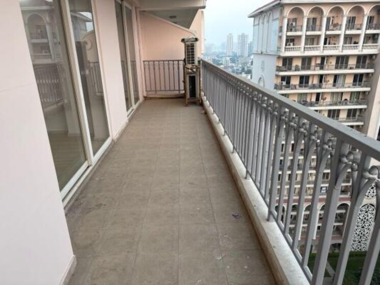 Balcony, dlf-city-court 3 Bedroom 1930 Sq.Ft. Apartment In Sector 24 Gurgaon 9598782