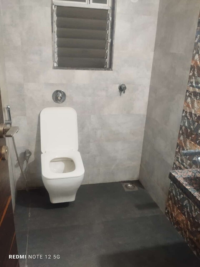 Bathroom, sahajanand-arista 2 Bedroom 695 Sq.Ft. Apartment In Goregaon West Mumbai 9598916