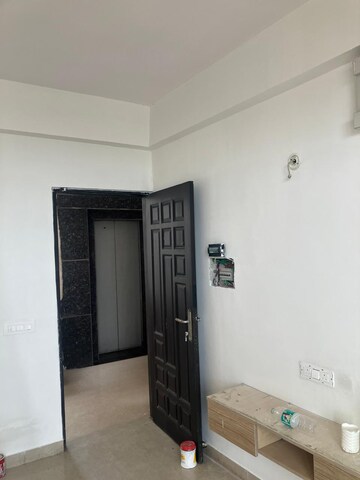 Room in 2 BHK Apartment at Anthem French Apartment, Sector 16b Greater Noida – for Sale