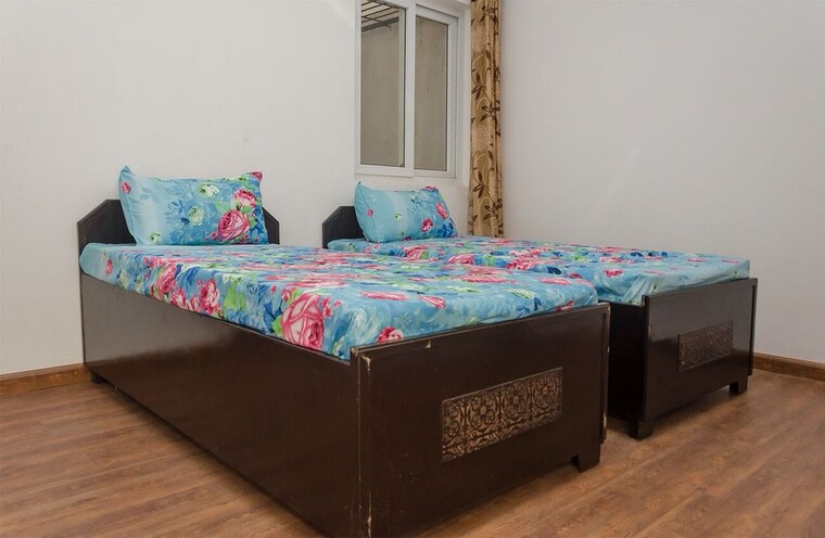 Bedroom, sector 84 3 Bedroom 250 Sq.Yd. Apartment In Sector 84 Faridabad 9598910