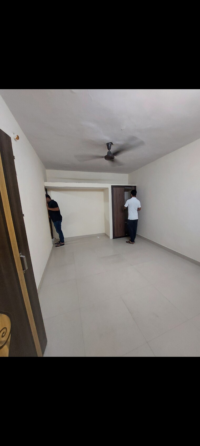 Room, aadharshila-apartment 1 Bedroom 400 Sq.Ft. Apartment In Sarita Vihar Delhi 9598970