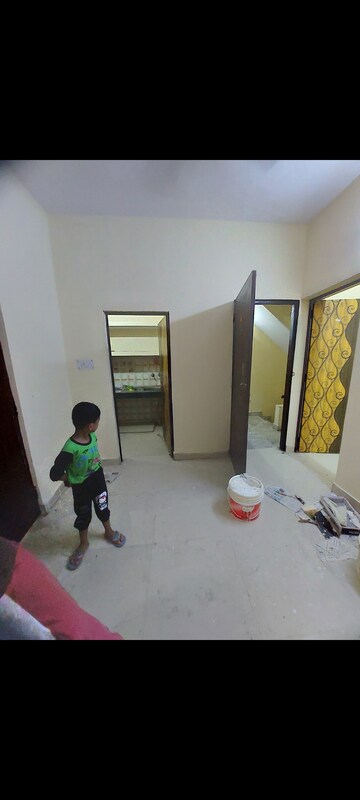 Room in 1 BHK Apartment at Aadharshila Apartment, Sarita Vihar – for Rent