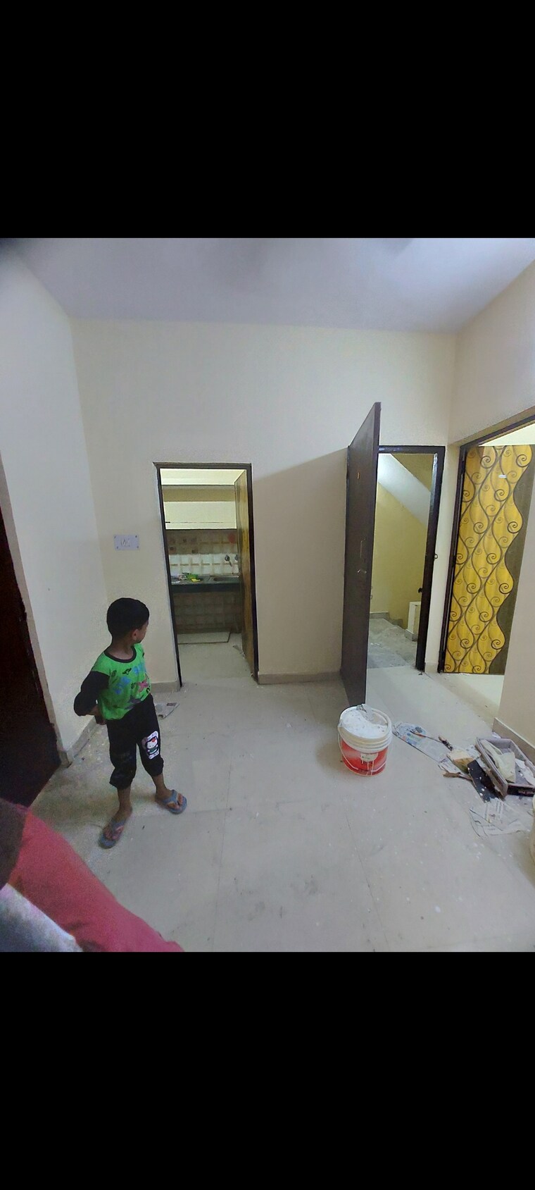 Room, aadharshila-apartment 1 Bedroom 400 Sq.Ft. Apartment In Sarita Vihar Delhi 9598970