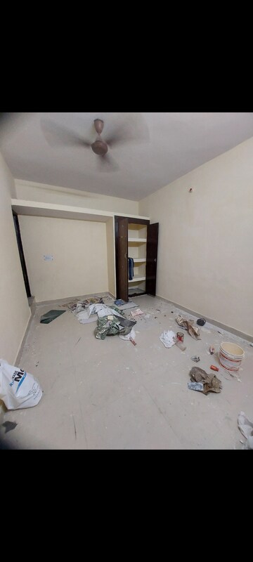 Room in 1 BHK Apartment at Aadharshila Apartment, Sarita Vihar – for Rent