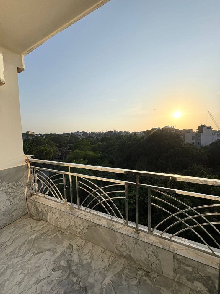 Balcony, saket 2 Bedroom 1200 Sq.Ft. Builder Floor In Saket Delhi 9599054